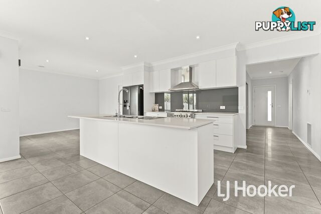 127 Moxham Drive CLYDE NORTH VIC 3978