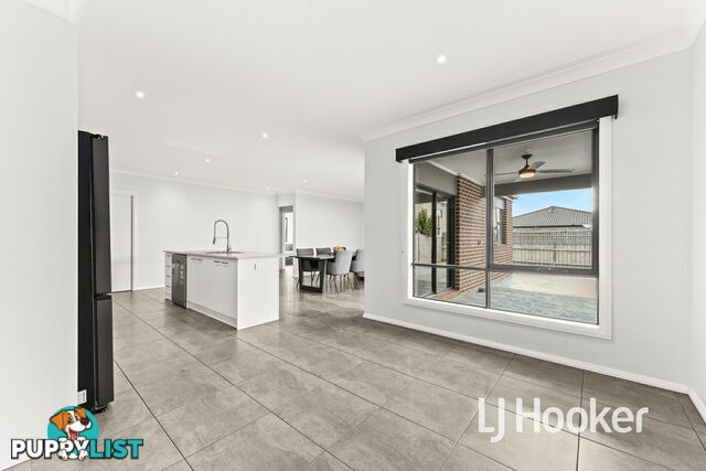 127 Moxham Drive CLYDE NORTH VIC 3978