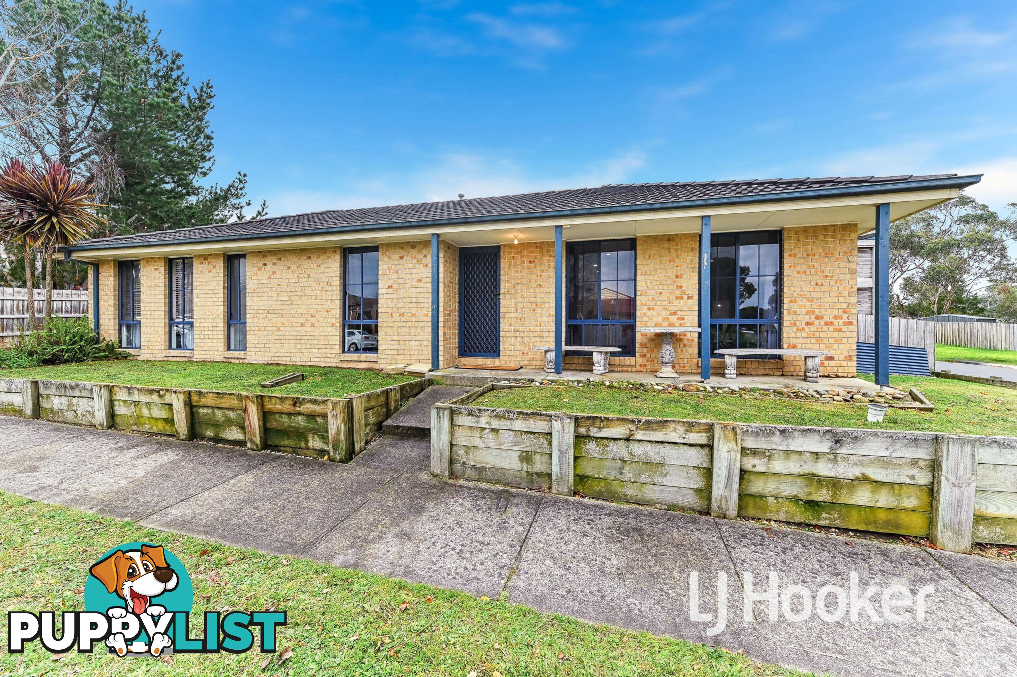 4 Ash Crescent PAKENHAM VIC 3810