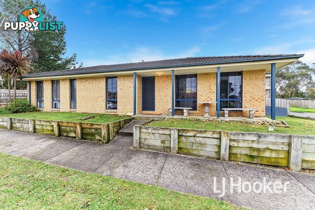 4 Ash Crescent PAKENHAM VIC 3810