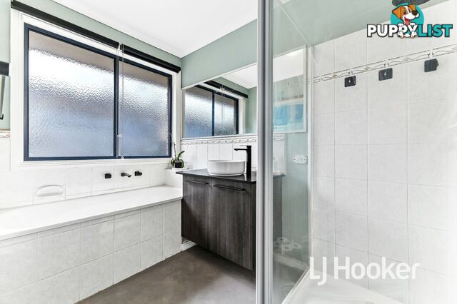 4 Ash Crescent PAKENHAM VIC 3810