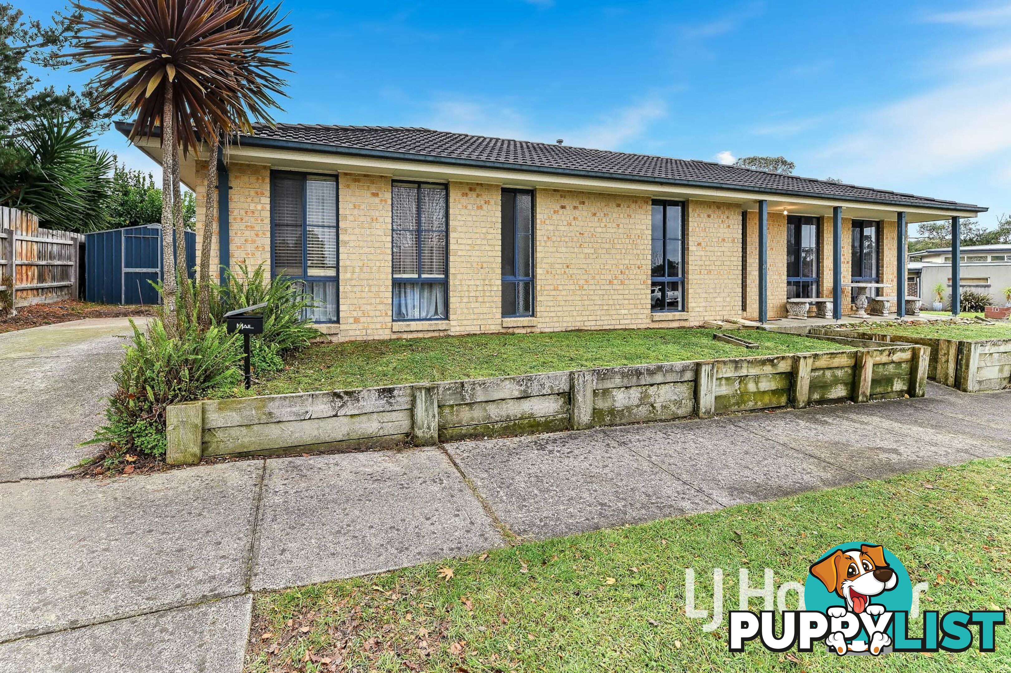 4 Ash Crescent PAKENHAM VIC 3810