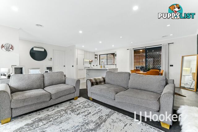 4 Ash Crescent PAKENHAM VIC 3810