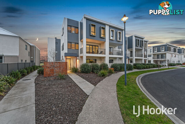 20/17 Edgeware Close PAKENHAM VIC 3810