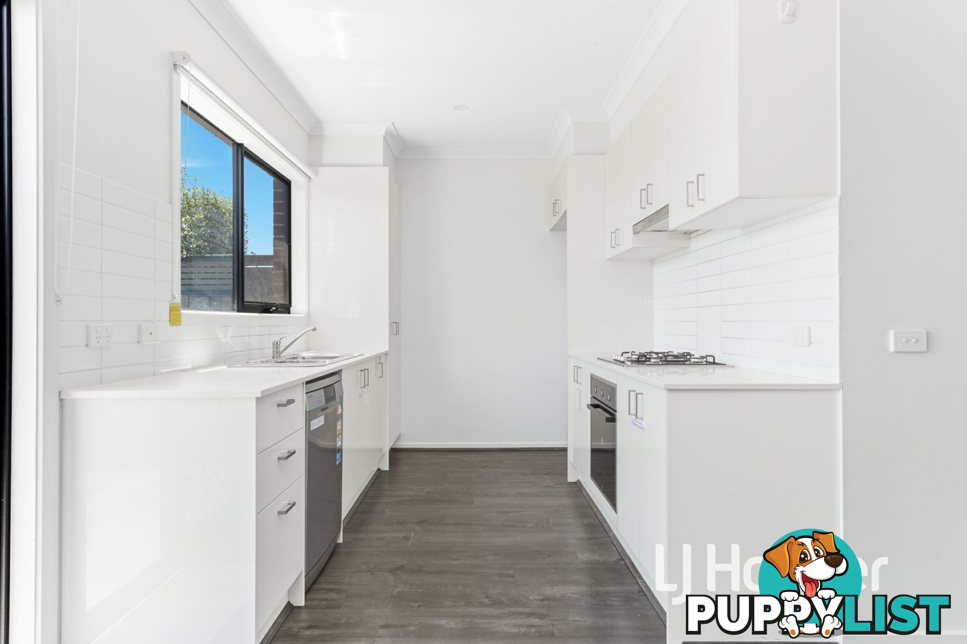 12 Burnden Close BERWICK VIC 3806