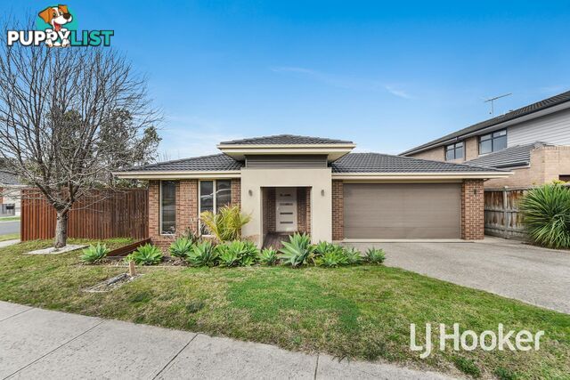 54 Irving Road PAKENHAM VIC 3810