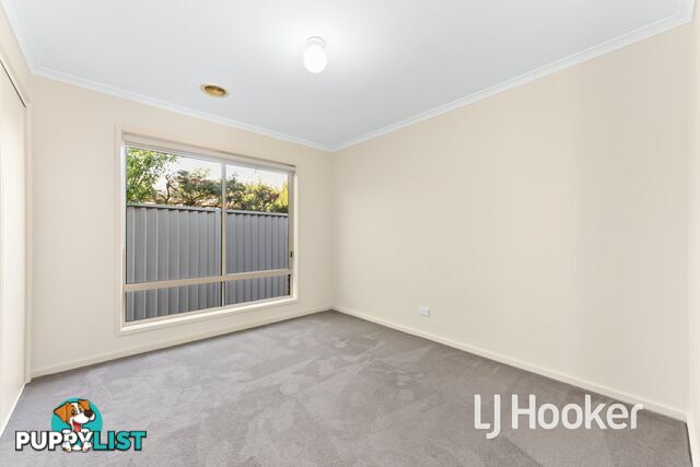 2 Catherine Place PAKENHAM VIC 3810