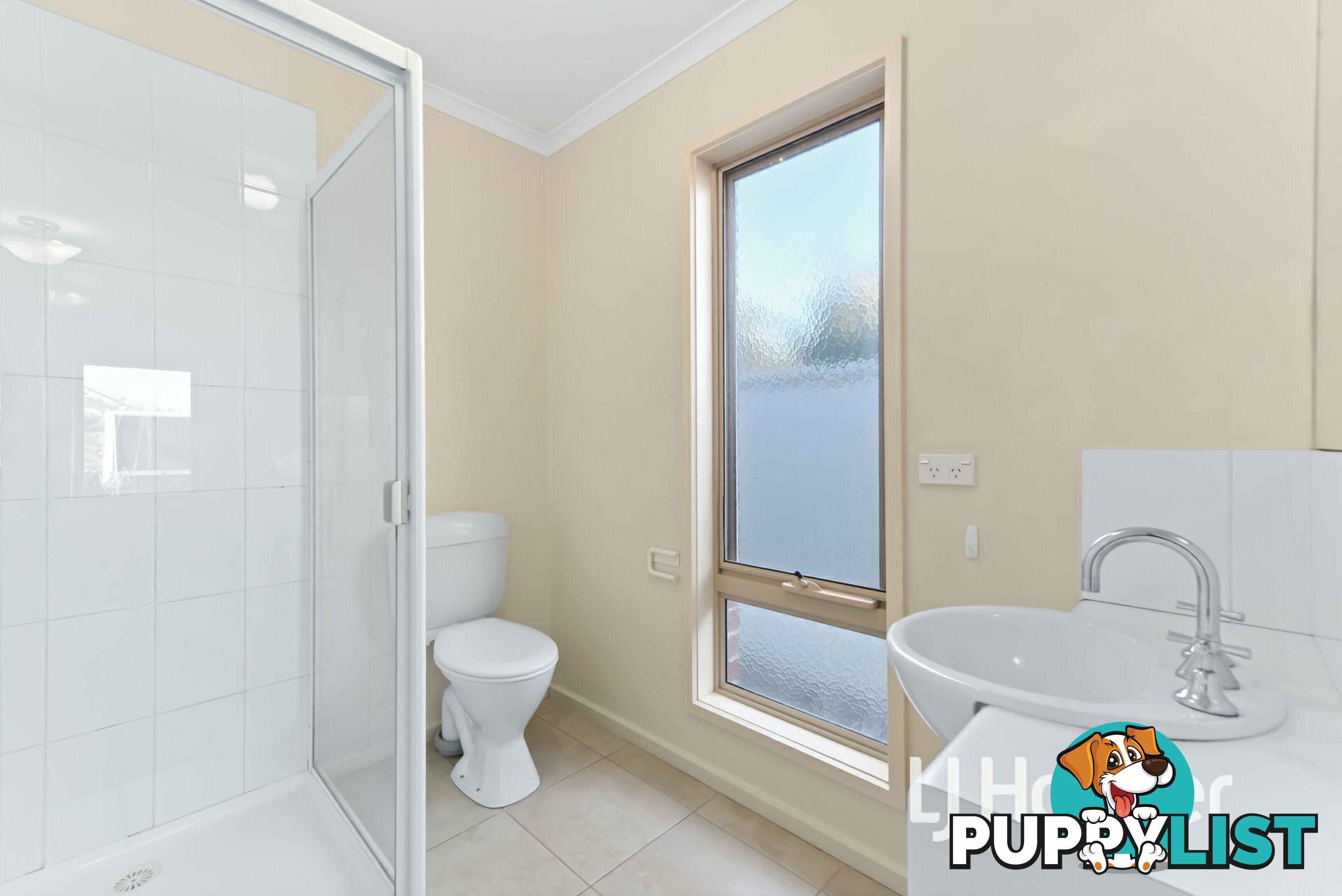 2 Catherine Place PAKENHAM VIC 3810