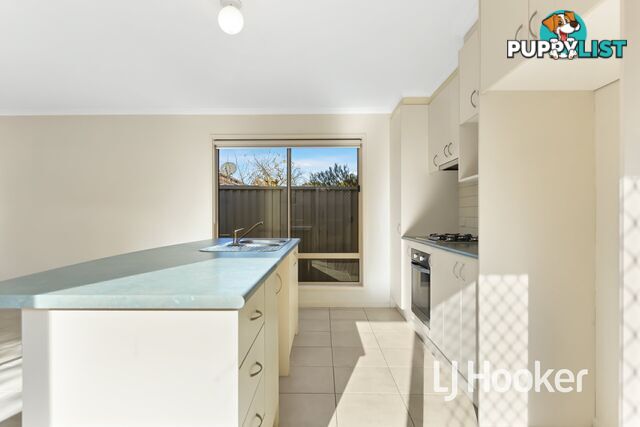 2 Catherine Place PAKENHAM VIC 3810