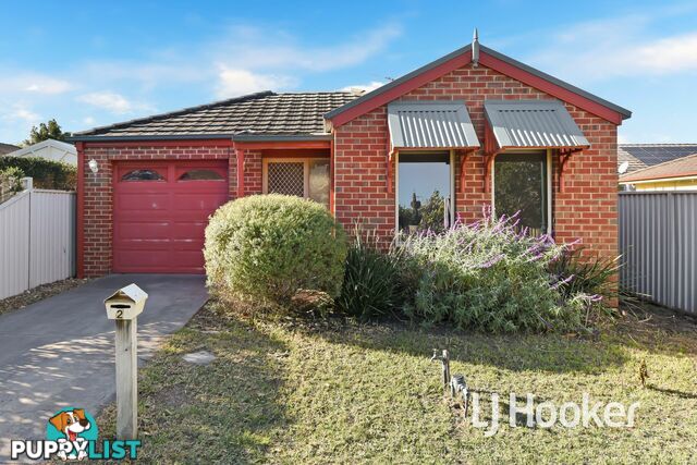 2 Catherine Place PAKENHAM VIC 3810