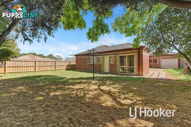 8 Samuel Close BERWICK VIC 3806