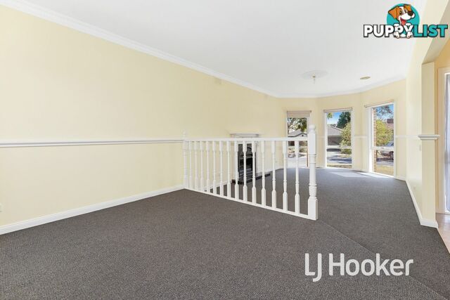 8 Samuel Close BERWICK VIC 3806