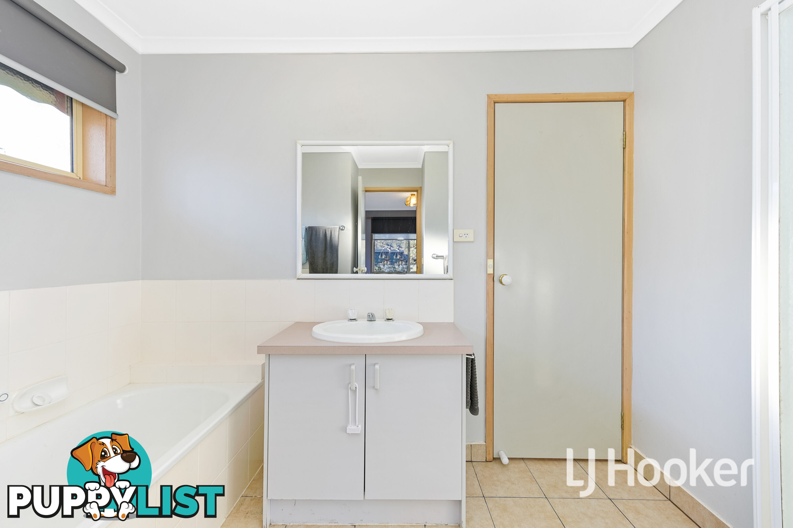 43 Maria Crescent PAKENHAM VIC 3810