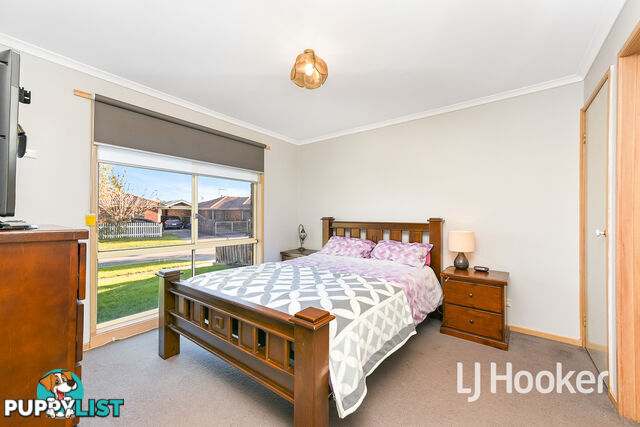 43 Maria Crescent PAKENHAM VIC 3810