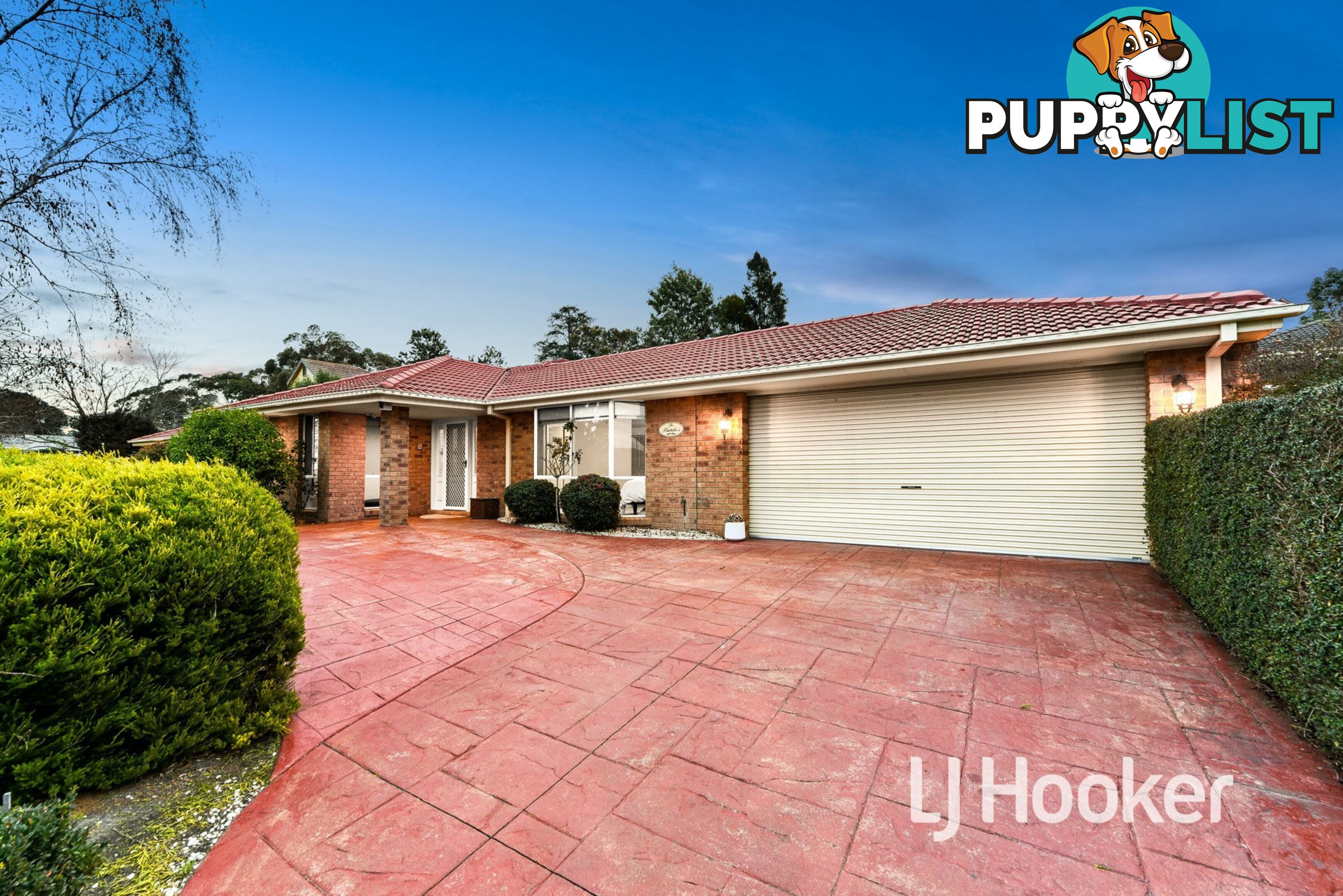 12 Baltaser Drive PAKENHAM VIC 3810