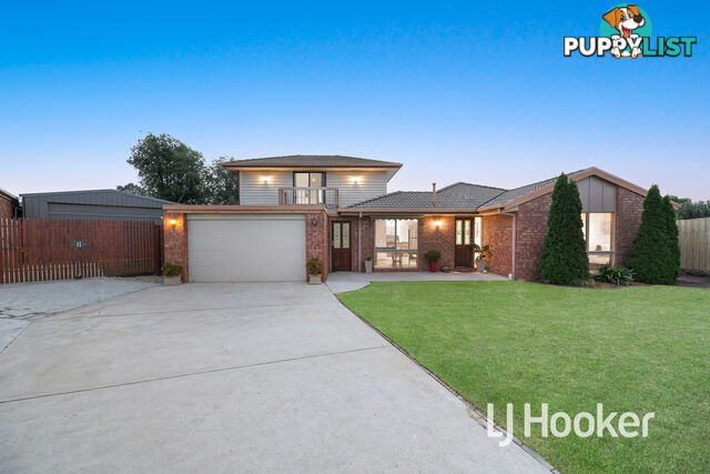 11 Funston Court PAKENHAM VIC 3810