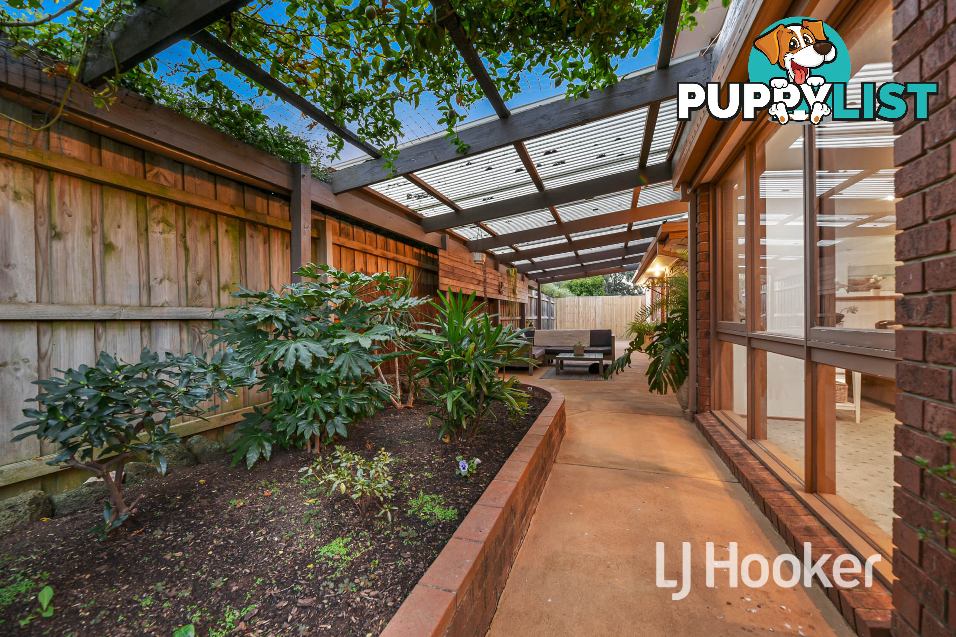 11 Funston Court PAKENHAM VIC 3810