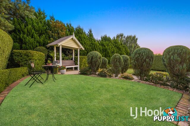 10 Michigan Grange PAKENHAM VIC 3810