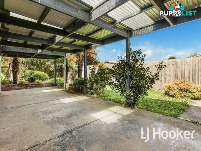 16 Eleanor Court PAKENHAM VIC 3810