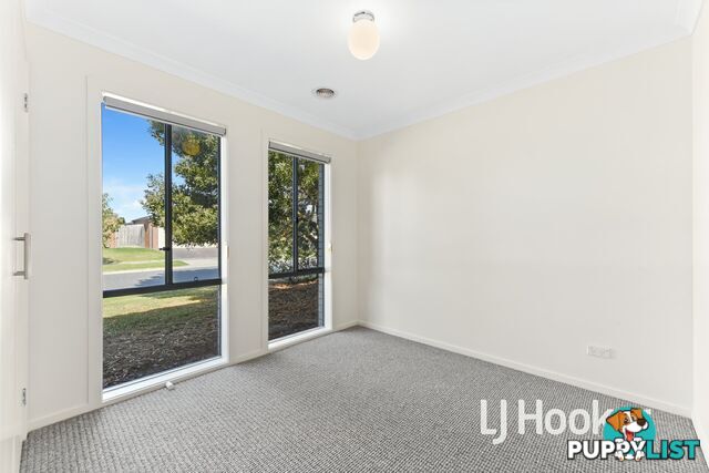 1/7 Melissa Way PAKENHAM VIC 3810