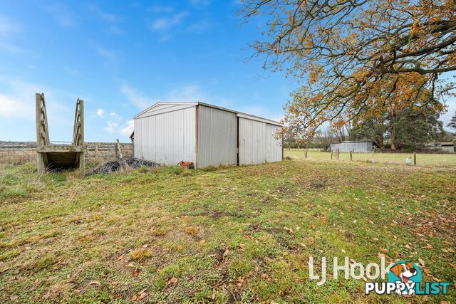 100 Thirteen Mile Road GARFIELD VIC 3814