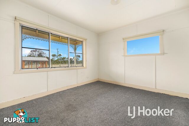 100 Thirteen Mile Road GARFIELD VIC 3814