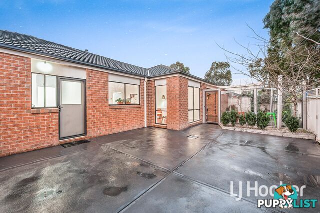 24 Wonboyn Close PAKENHAM VIC 3810