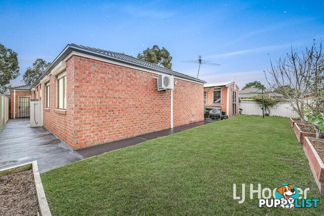 24 Wonboyn Close PAKENHAM VIC 3810