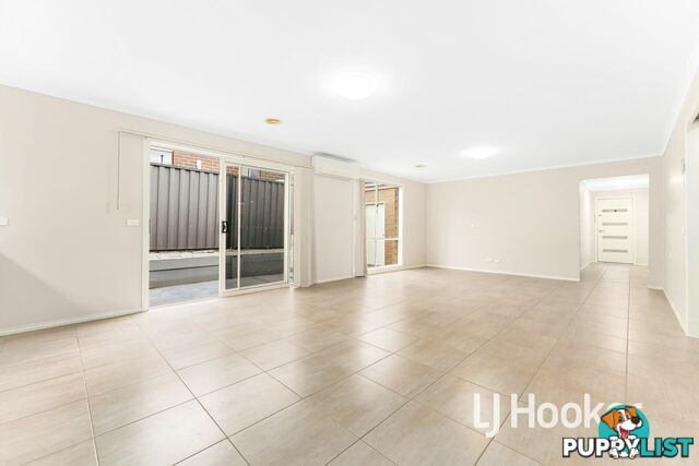 30 Lucerne Circuit PAKENHAM VIC 3810