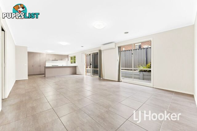 30 Lucerne Circuit PAKENHAM VIC 3810