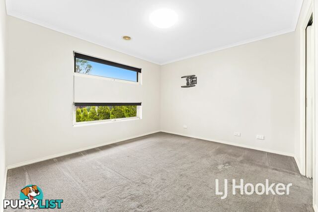 30 Lucerne Circuit PAKENHAM VIC 3810