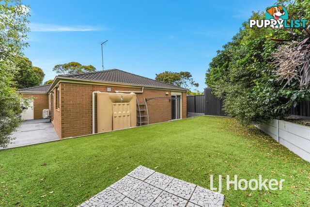 30 Lucerne Circuit PAKENHAM VIC 3810