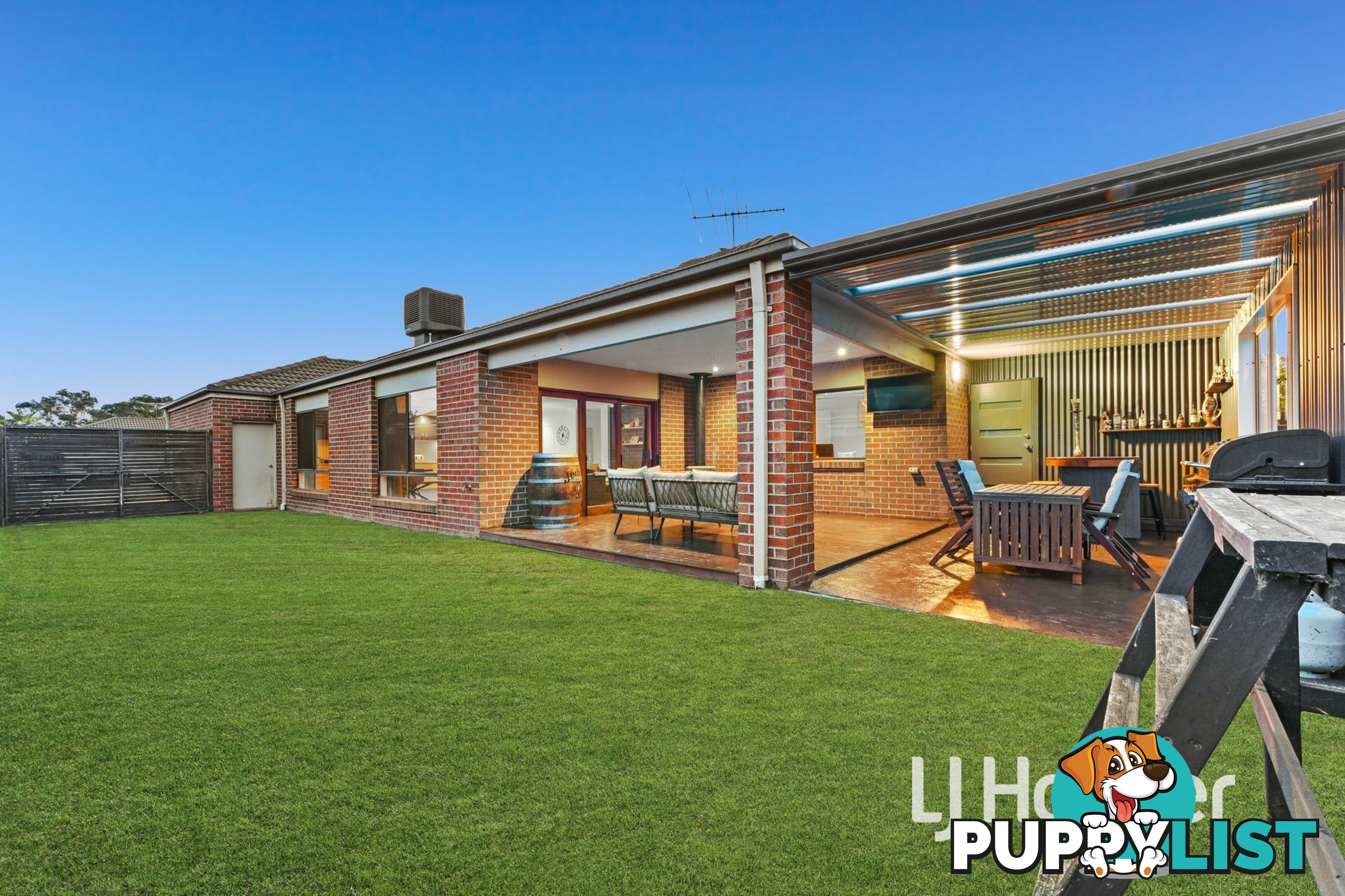 14 Sweet Pea Drive PAKENHAM VIC 3810