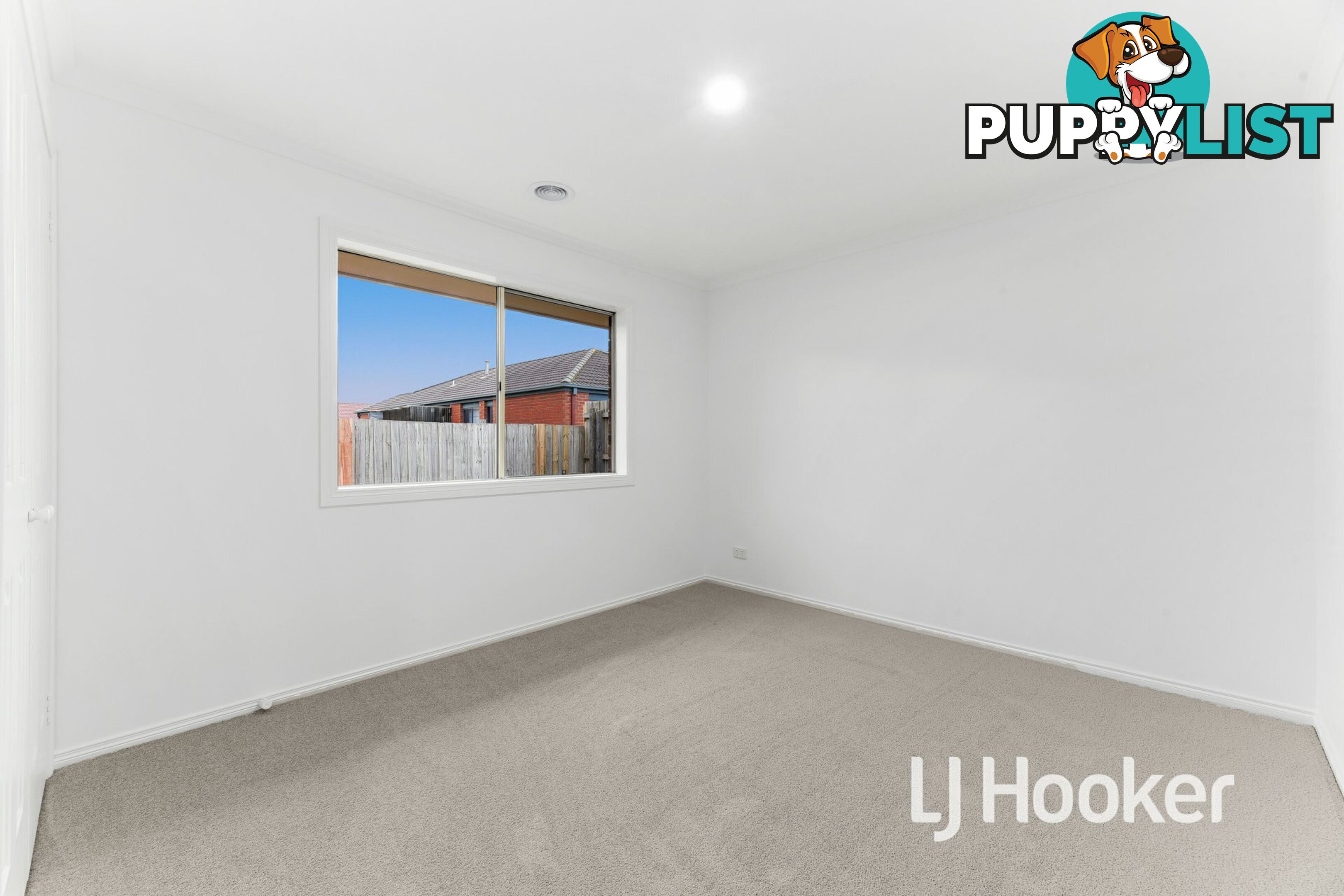 17 Clifford Drive PAKENHAM VIC 3810