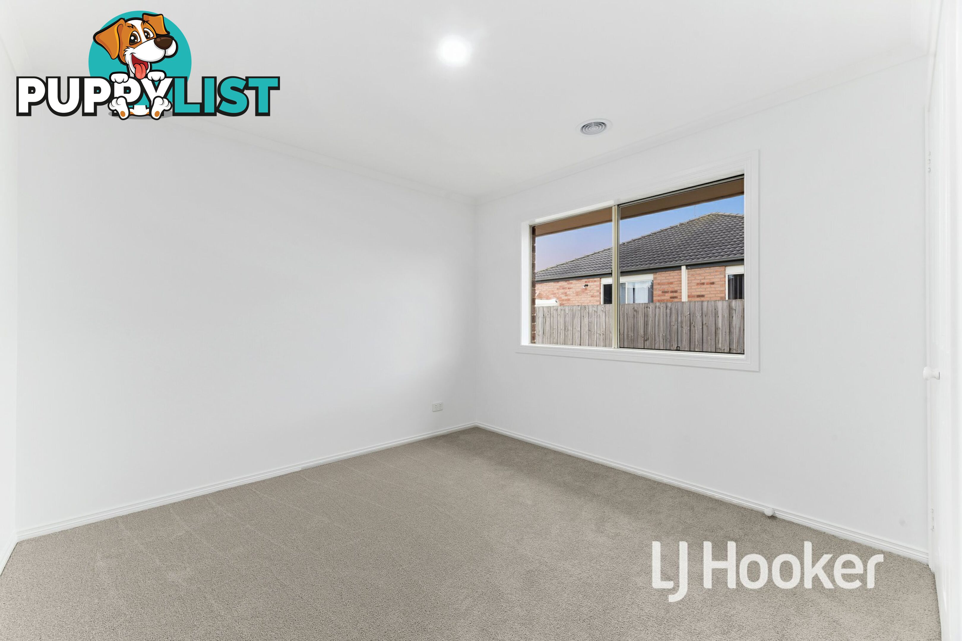 17 Clifford Drive PAKENHAM VIC 3810