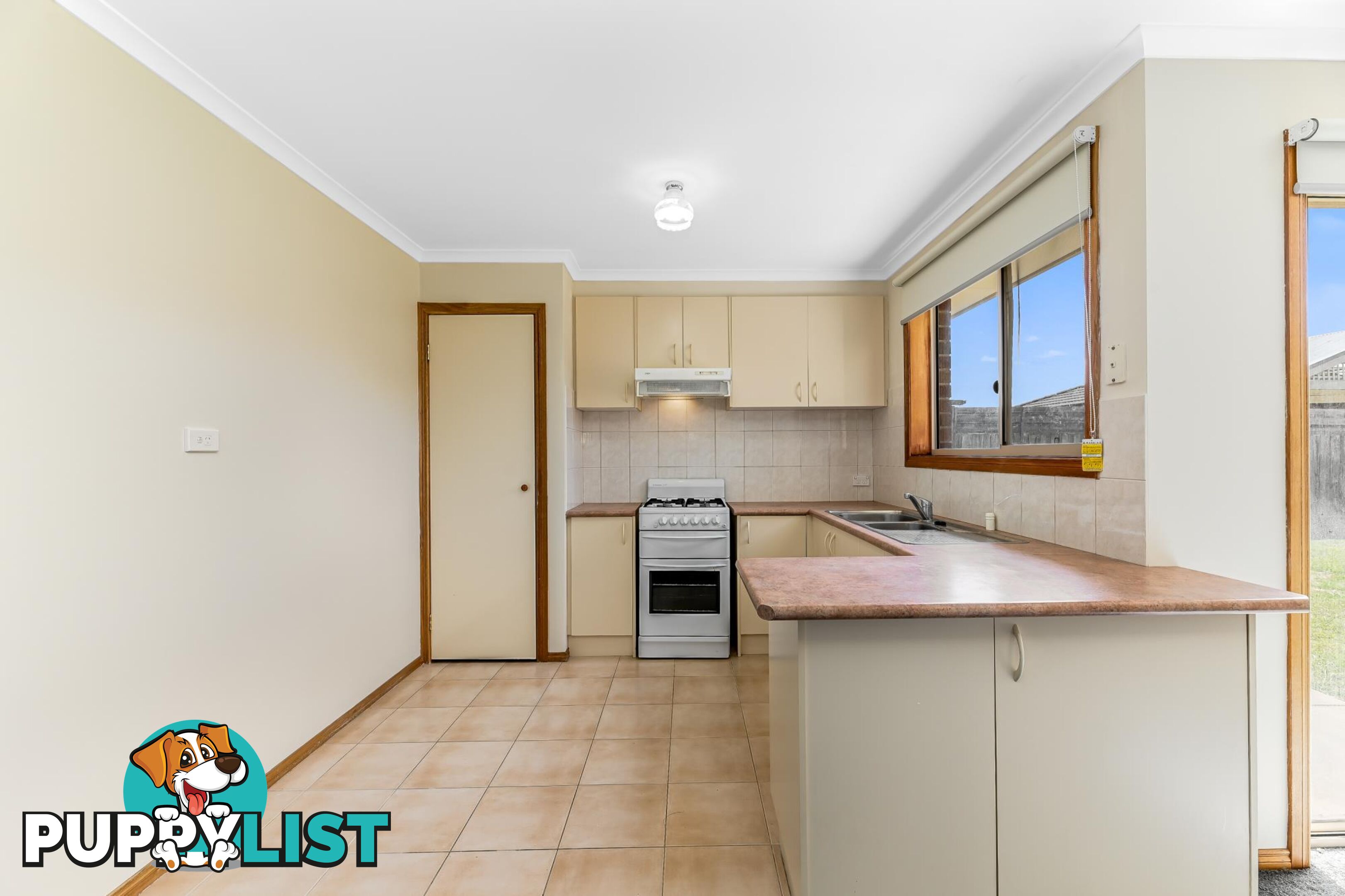 74 Pommel Street PAKENHAM VIC 3810