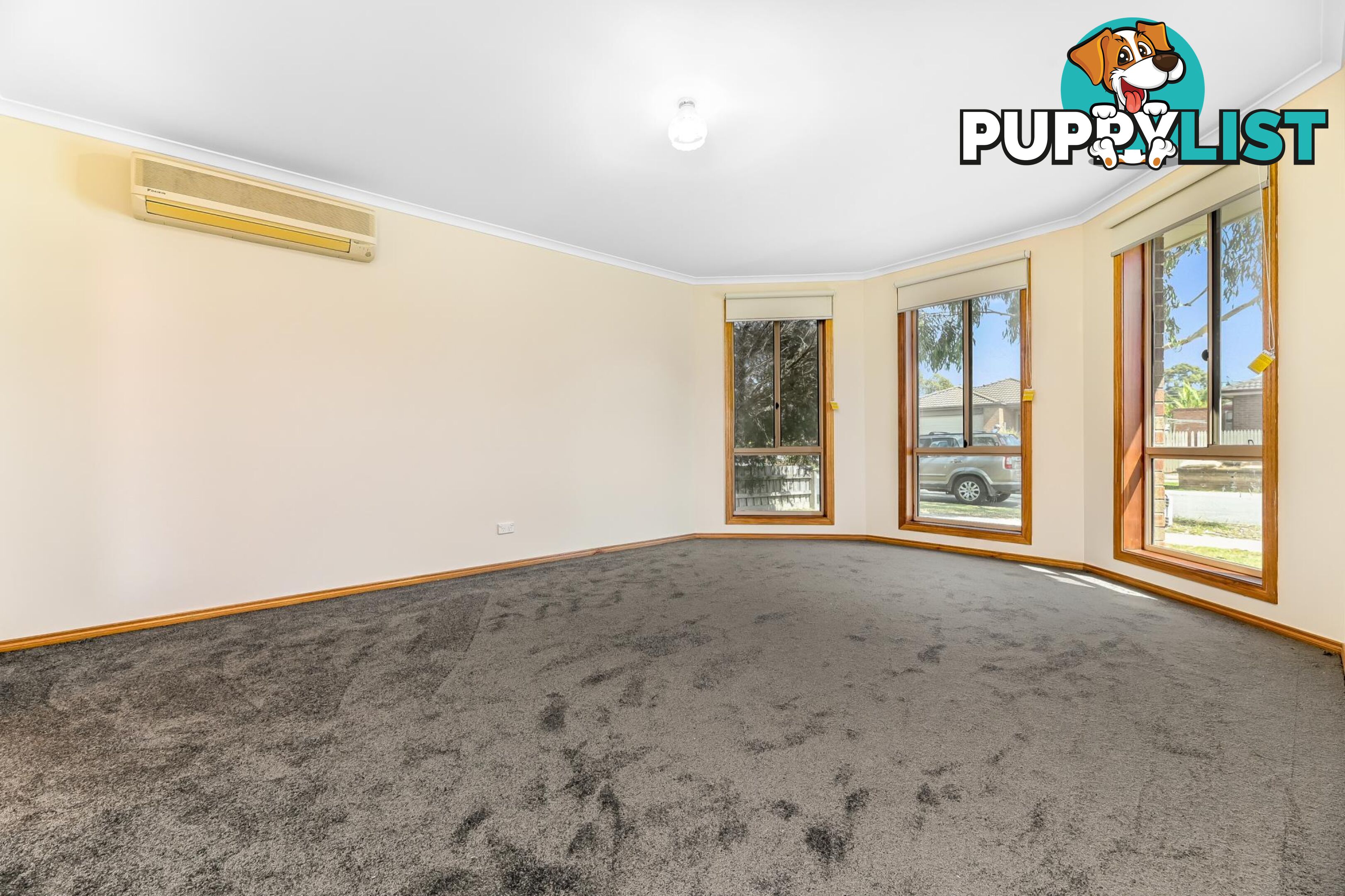 74 Pommel Street PAKENHAM VIC 3810