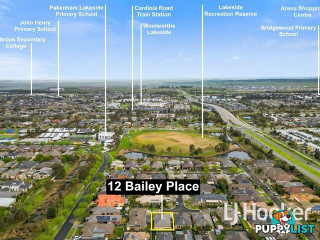 12 Bailey Place PAKENHAM VIC 3810