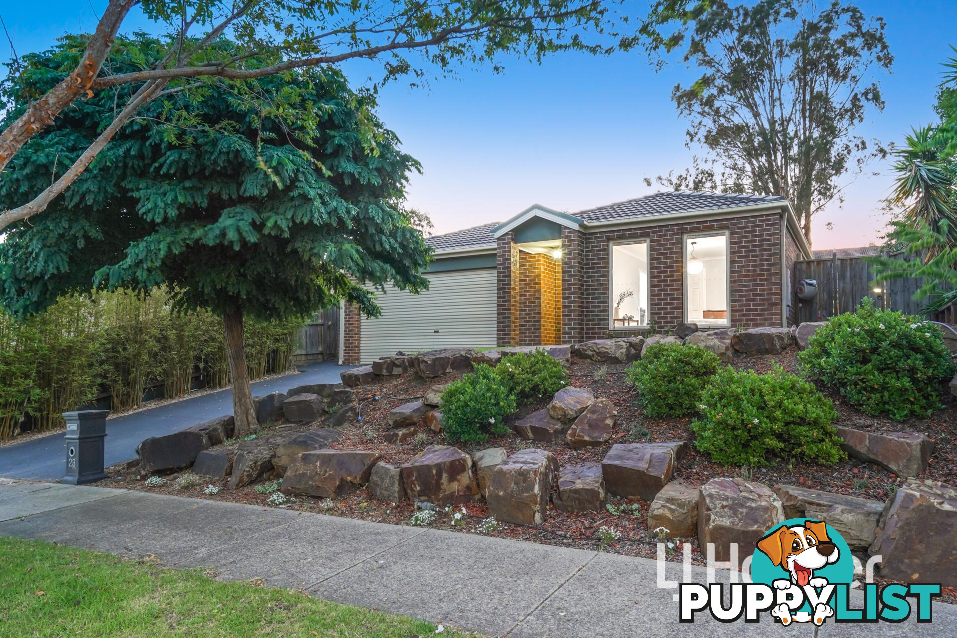 23 Tipperary Circuit PAKENHAM VIC 3810