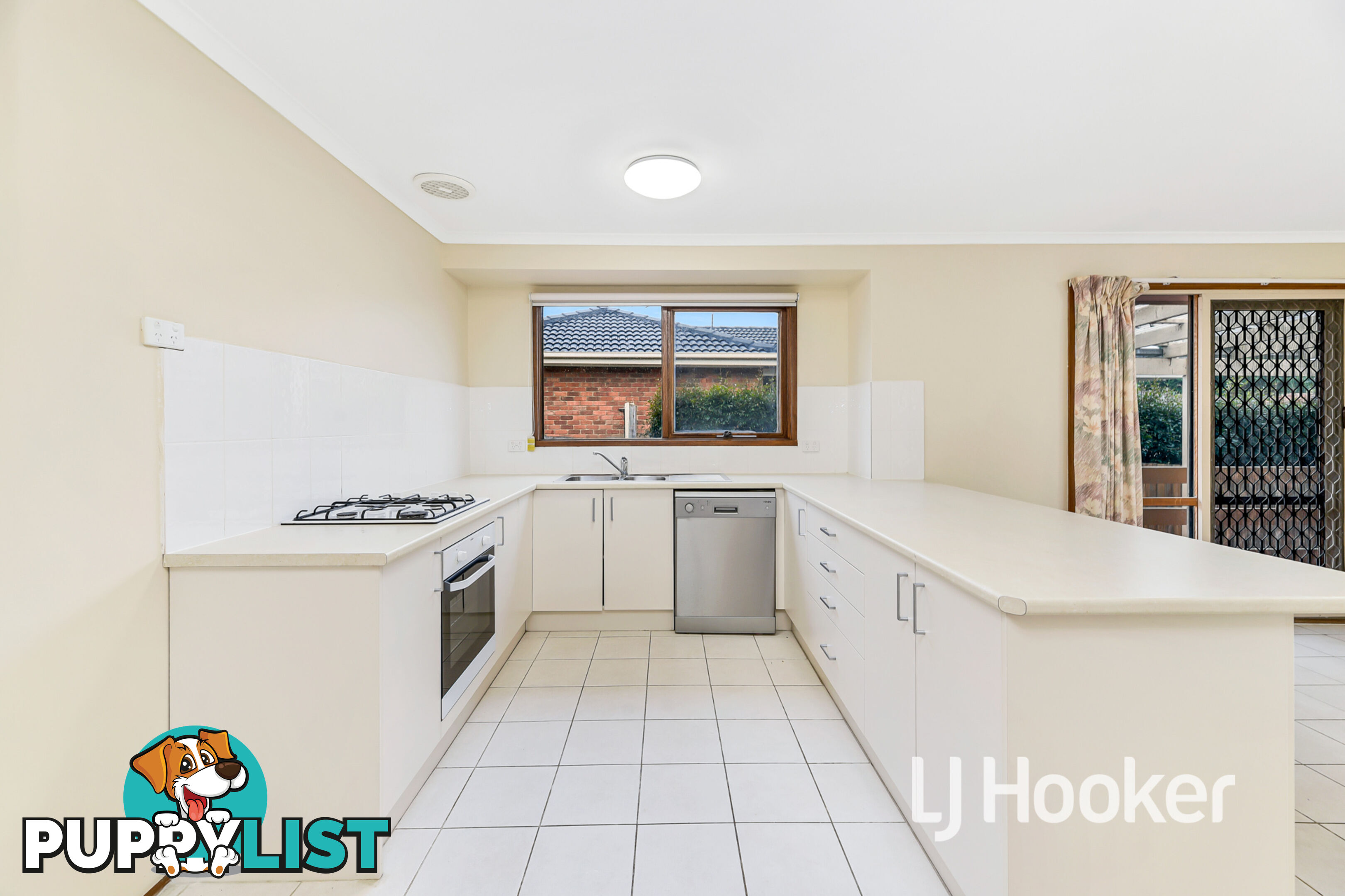 6 Damien Court PAKENHAM VIC 3810