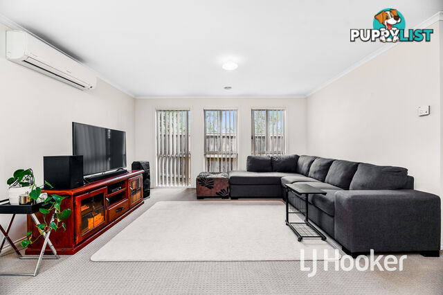 10/8 McClenaghan Place PAKENHAM VIC 3810