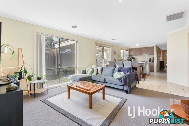 68 Melissa Way PAKENHAM VIC 3810