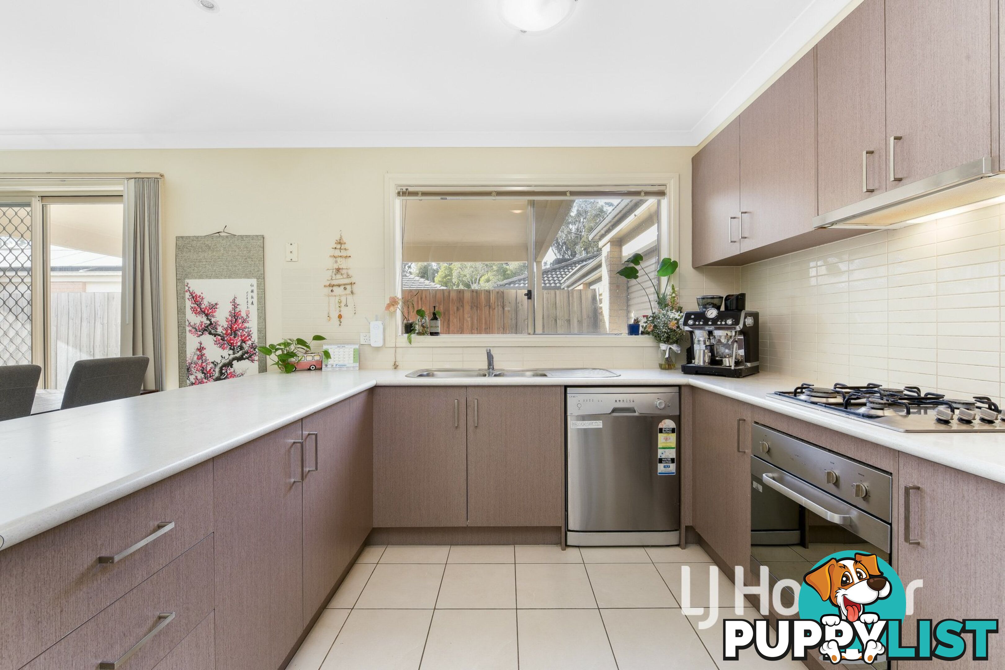 68 Melissa Way PAKENHAM VIC 3810