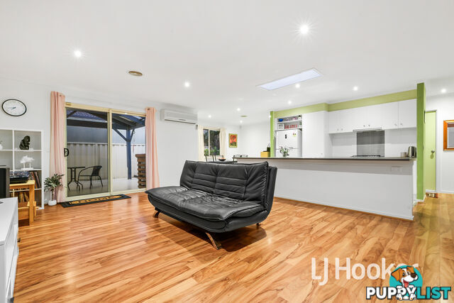 13 Teal Place PAKENHAM VIC 3810