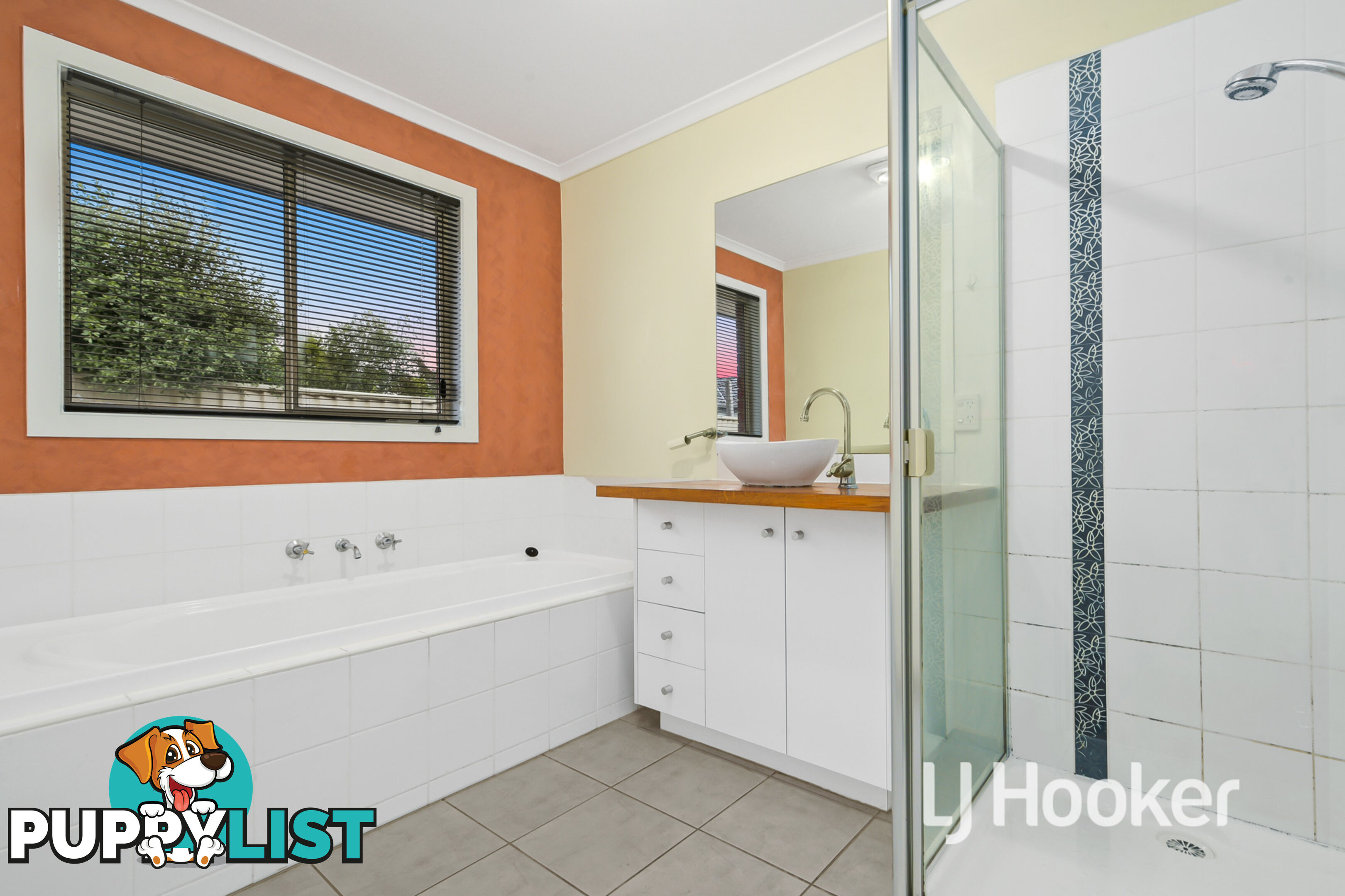 13 Teal Place PAKENHAM VIC 3810