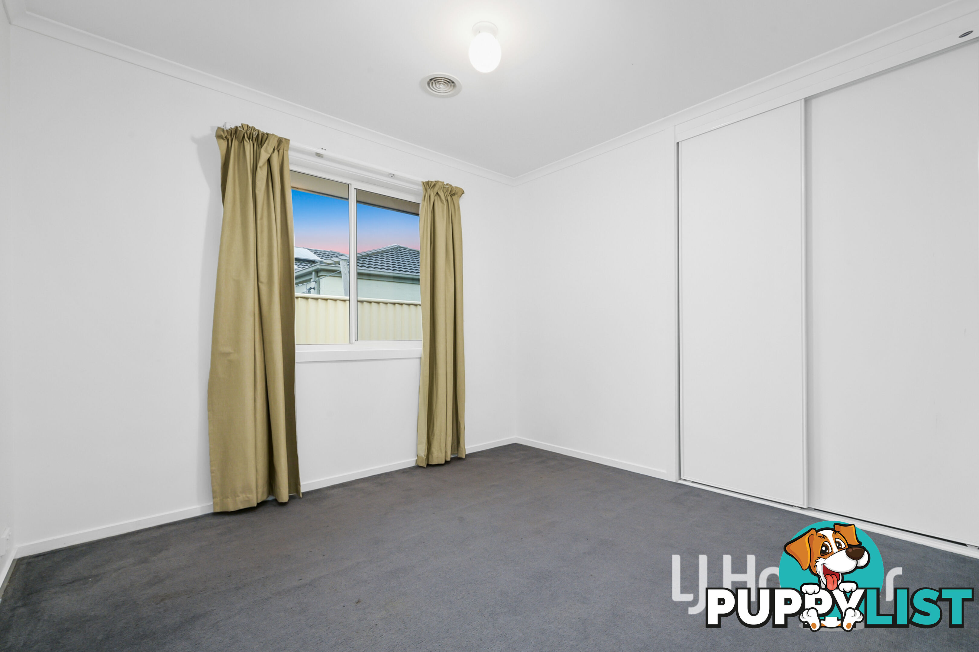 13 Teal Place PAKENHAM VIC 3810