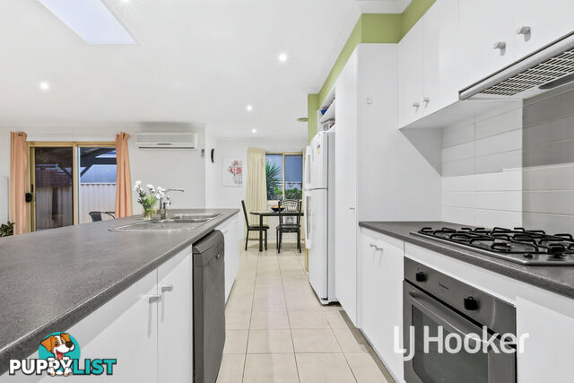 13 Teal Place PAKENHAM VIC 3810