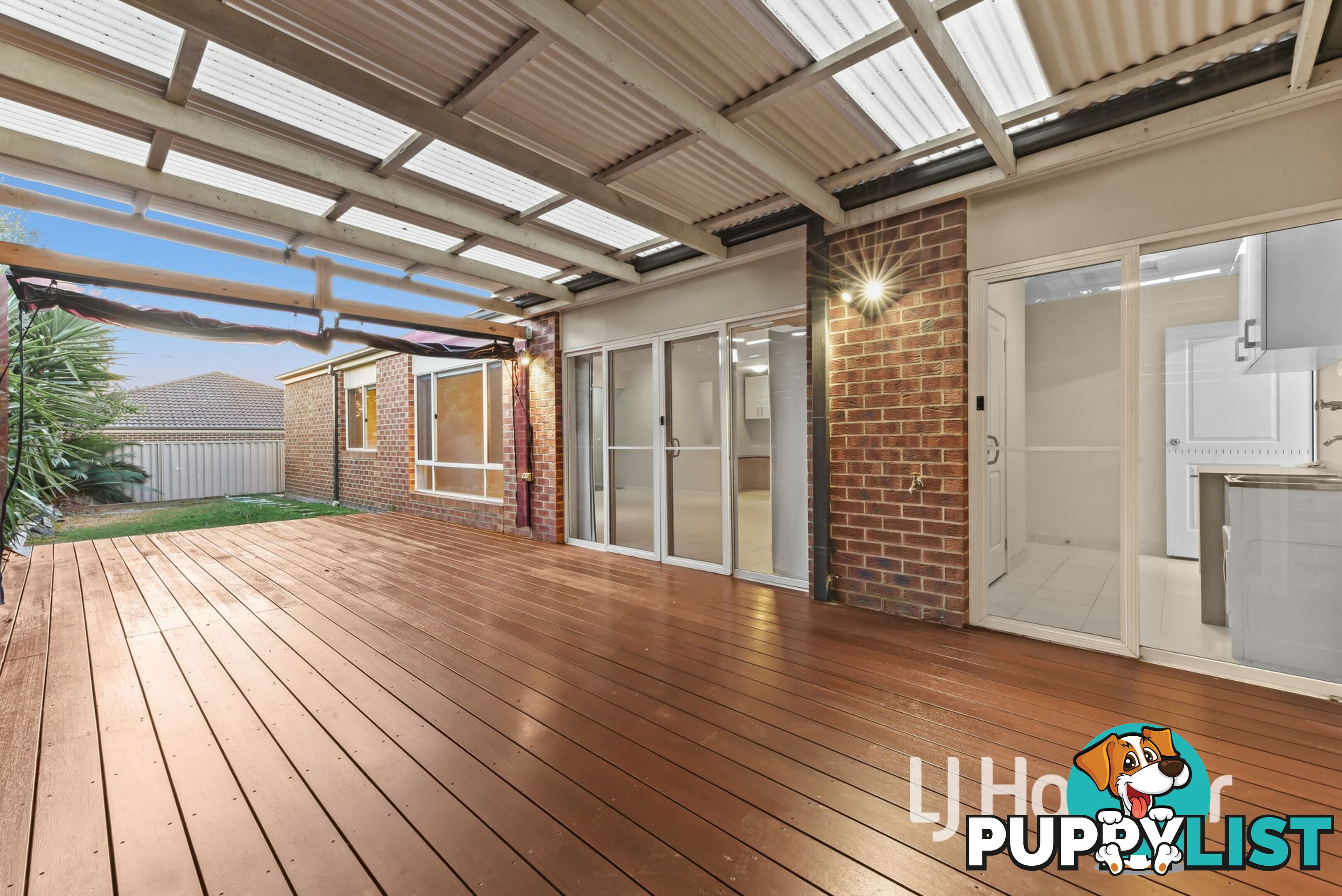 6 Hood Place PAKENHAM VIC 3810