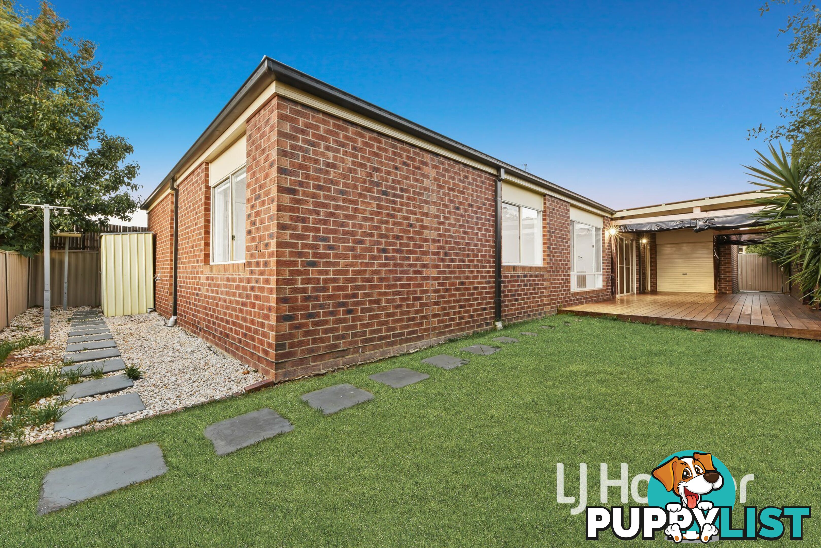 6 Hood Place PAKENHAM VIC 3810