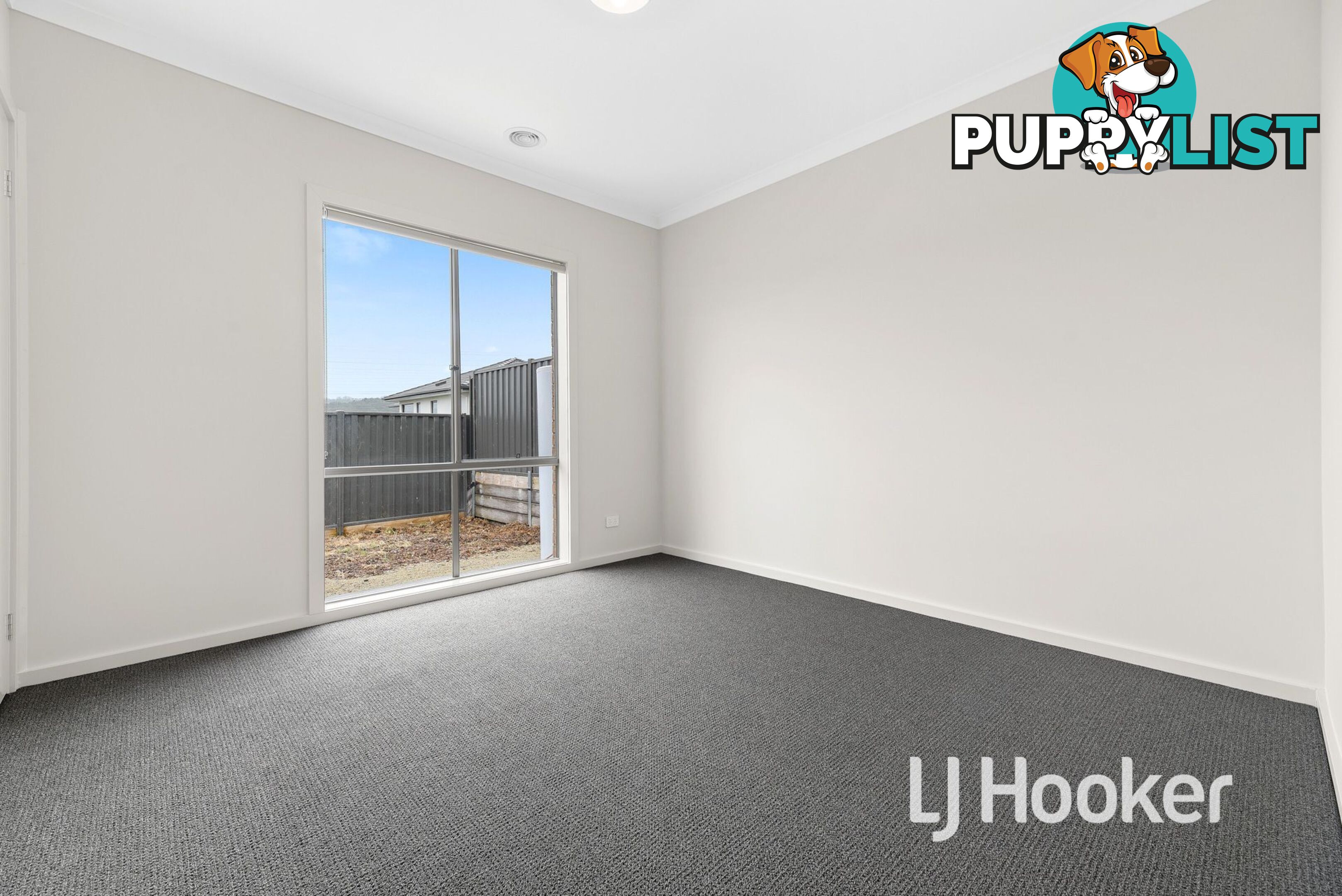 136 Timberline Parkway PAKENHAM VIC 3810